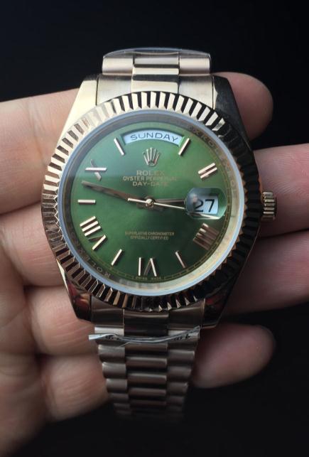 Image of Rolex Day-Date 40 Green dial rose gold AAA