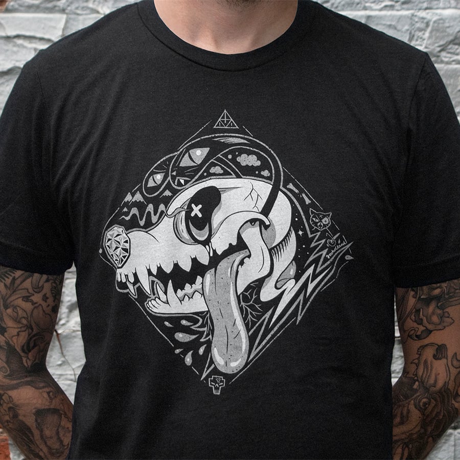 Image of BLACK DOG UNISEX TEE