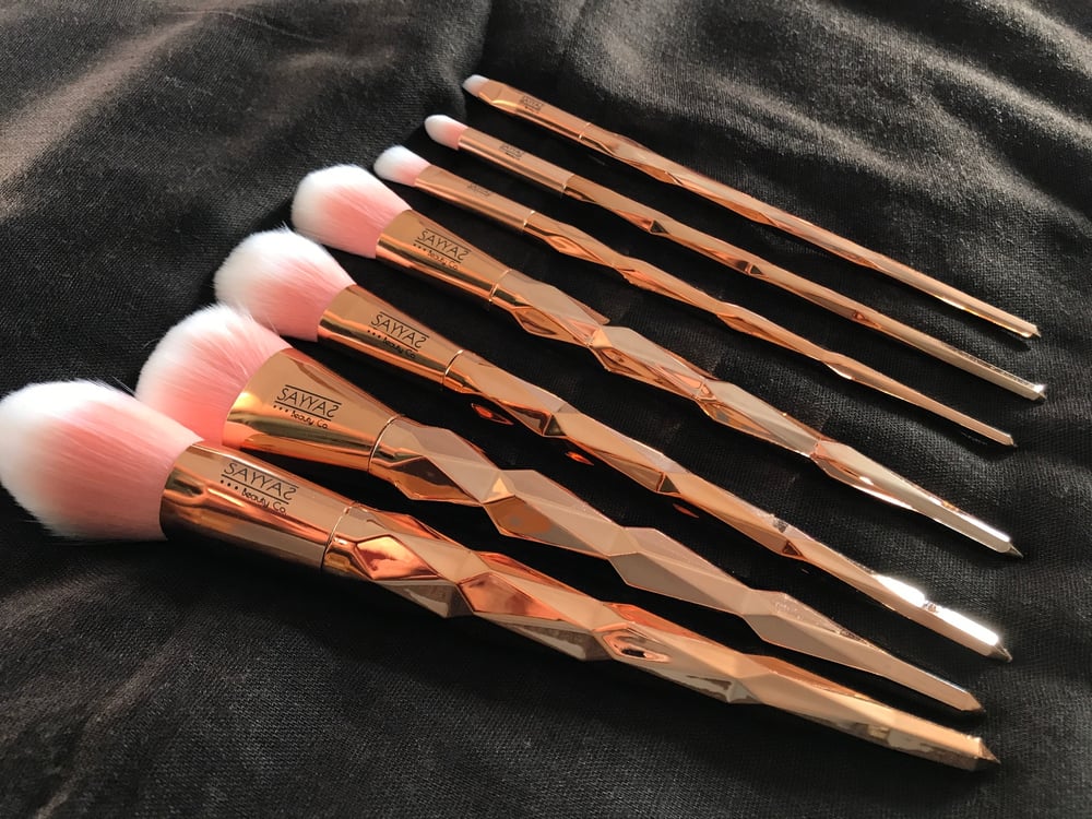 Image of Sayyas Rose Gold Diamond Professional Make Up Brushes - 7 pc set