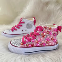 Image 1 of Toddler girl Kids Pearl Customized Canvas 