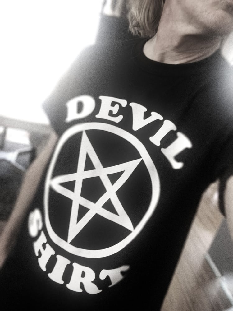 devil shirt men