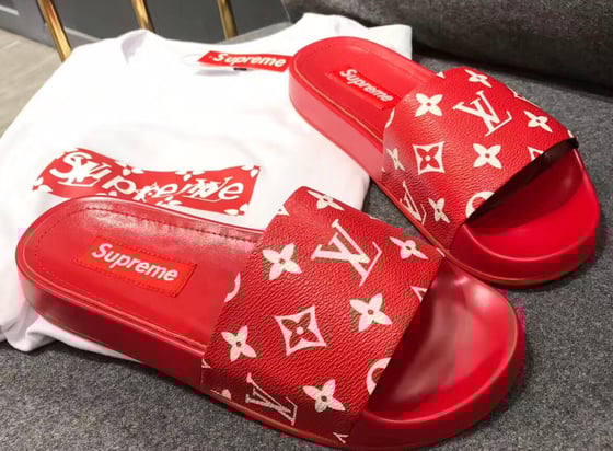 Image of Supreme Slippers