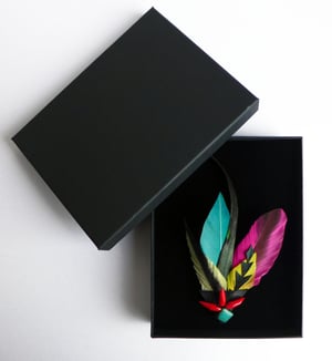 Image of broche OMAKA