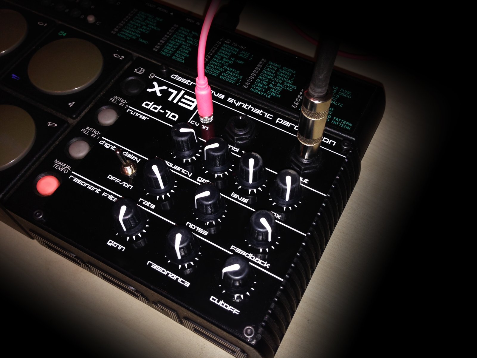 CIRCUIT BENT YAMAHA DD-10 DRUM MACHINE | X1L3