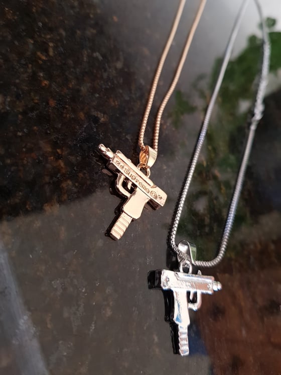 Image of Uzi Chain 