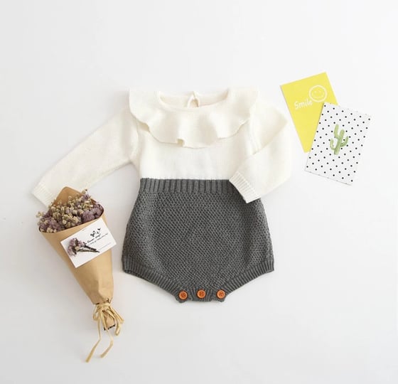 Image of Knitted onesie 3-6m