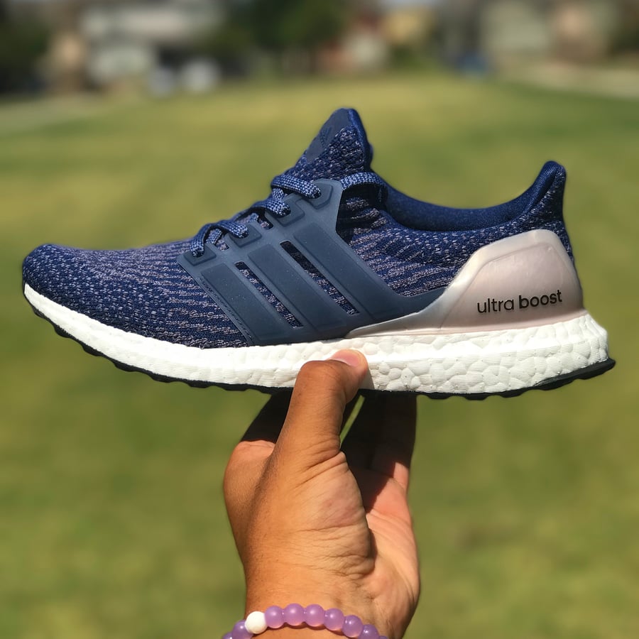 Image of WOMENS Size 8.5 Mystery Blue Ultra Boost 3.0