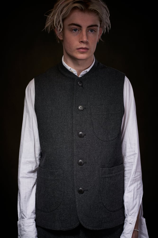Image of Clayton Gilet - Charcoal £165.00