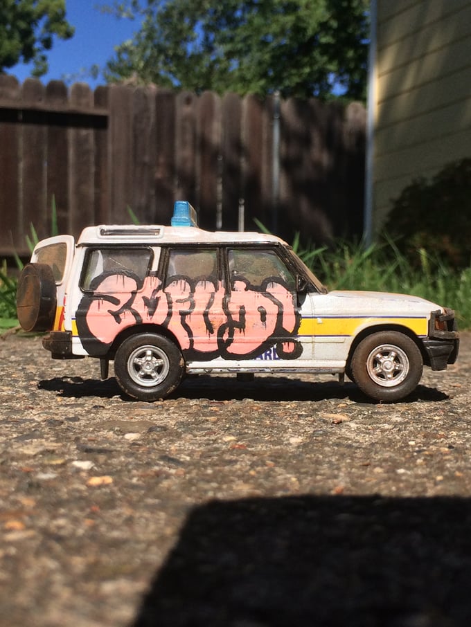 Image of GRAFFITI GARDA Model Toy Car double sided 