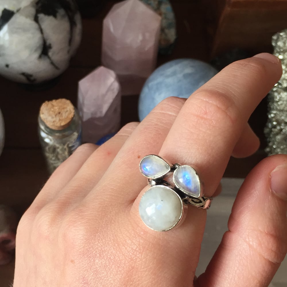 Image of Rainbow Moonstone Triplet Sterling Ring (7.5-8)