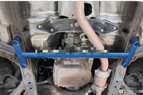 Image of Strut bars and Chassis Bracing