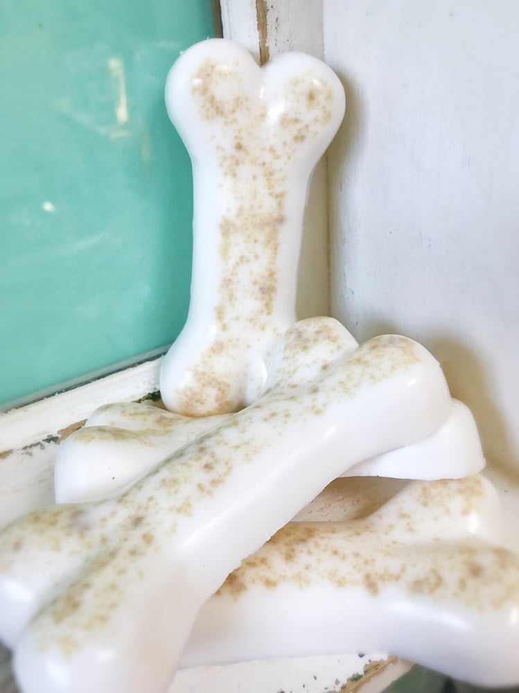 Image of Alchemy Dog Bone Shampoo Bar