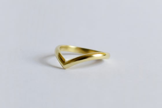 Image of Wishbone Ring