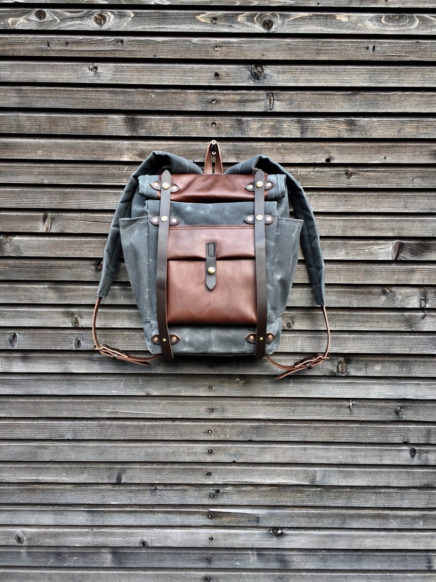 Backpack in waxed canvas, medium size / Hipster Backpack with roll up ...