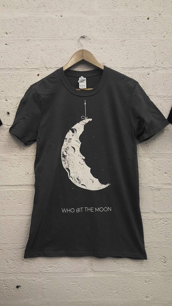 Image of Who Bit The Moon - T-Shirt (BLACK)
