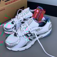 Image 2 of size: us10/11W uk9 eu43/44 cm28