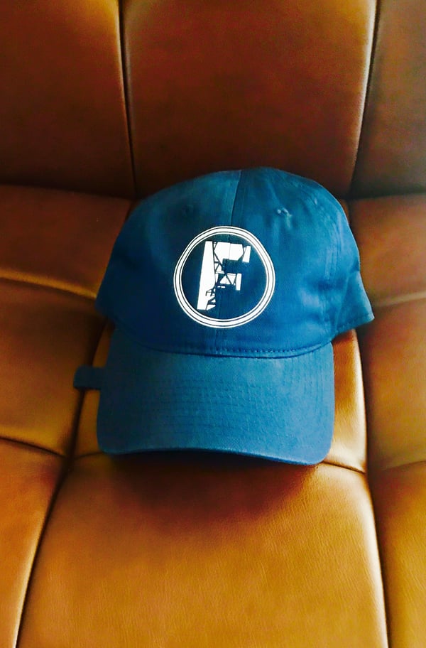 Image of F-Series FOREiN™ Classic sports cap with strap blue