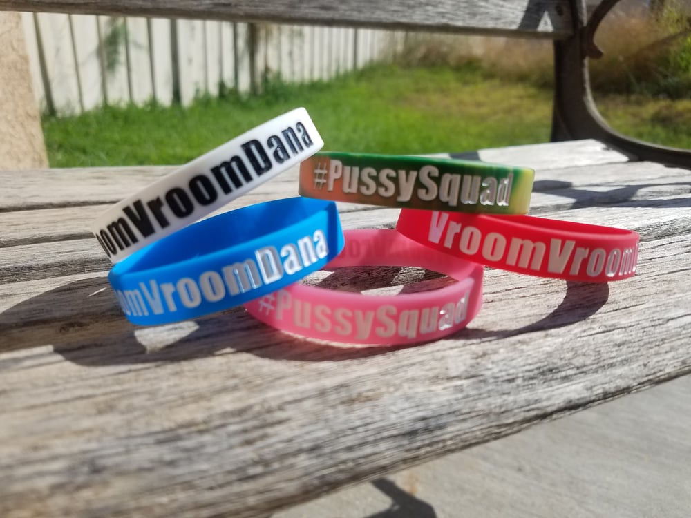 Image of Silicone Wristbands 