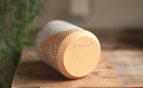 Image of Creamy Natural Pyramid Tumbler