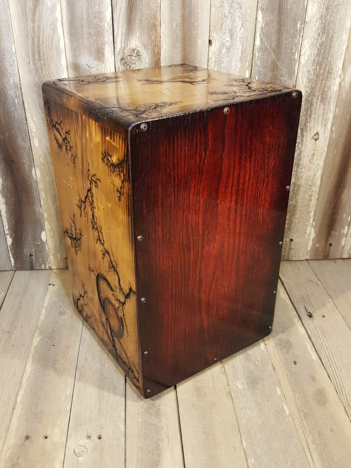Image of The lightning Cajon with red Tapa