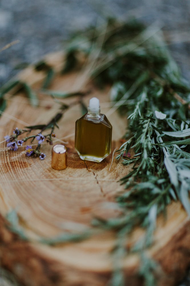 Image of Mugwort & Moonstone Dream Oil