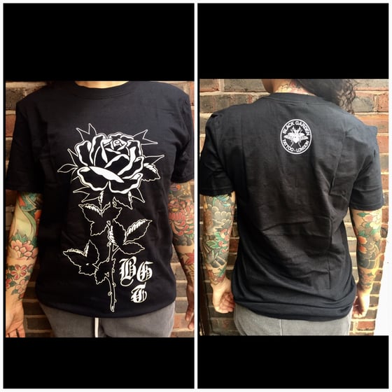 Image of Rose black T-shirt