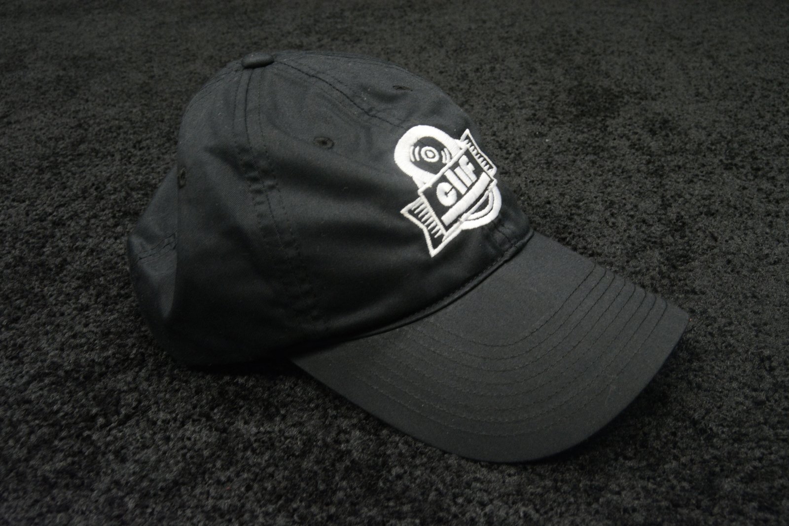 black nike dad hat