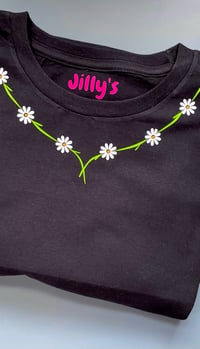 Image 3 of Daisy chain - tee / sweater / hoodie