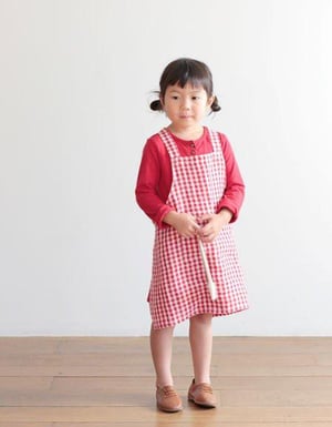 Image of Linen Kid Apron - red & white checkered