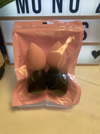 Image 6 of Miss Lil Makeup Sponge 4pc/Bag 