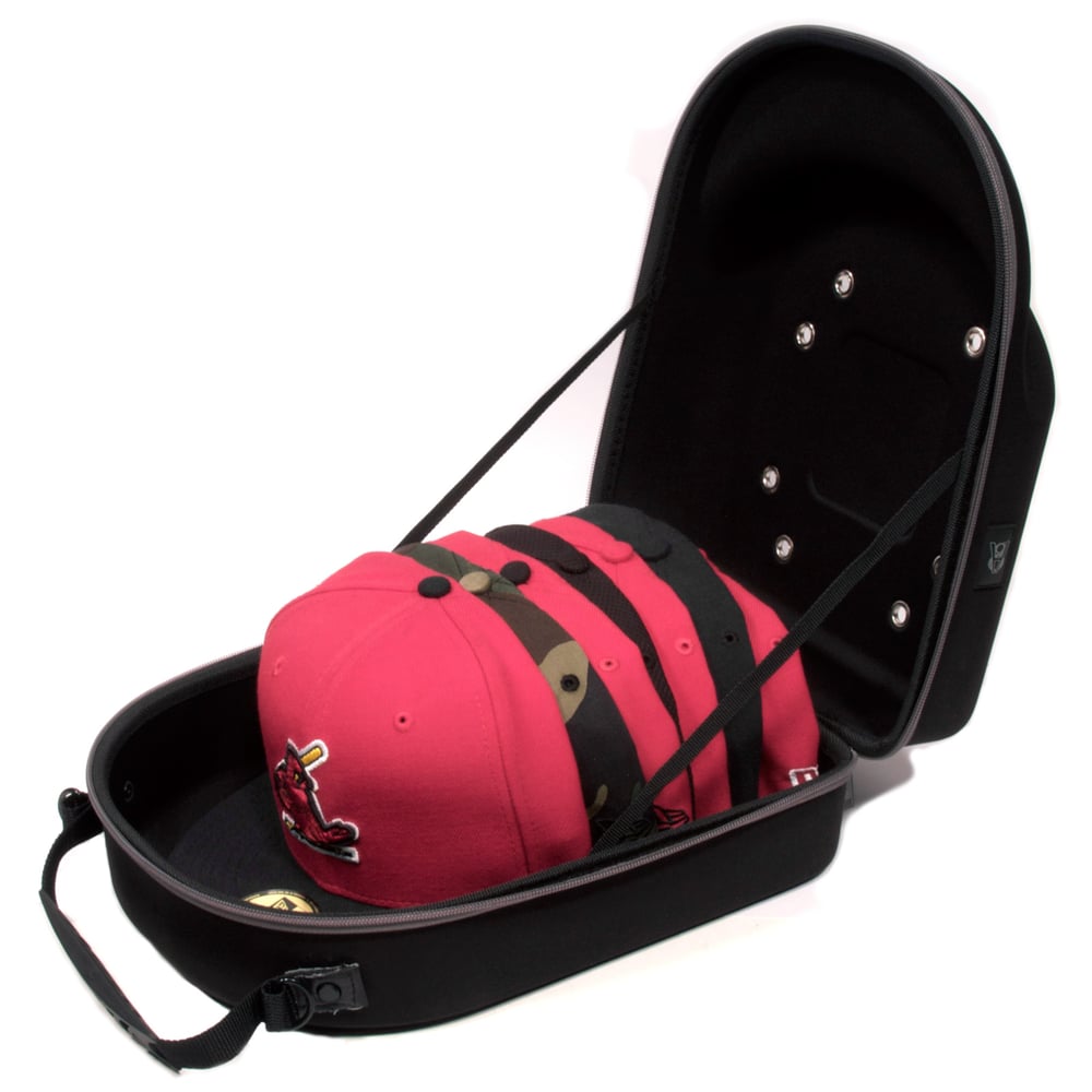 Homiegear 6 Cap Travel Case for baseball hats / HomieGear