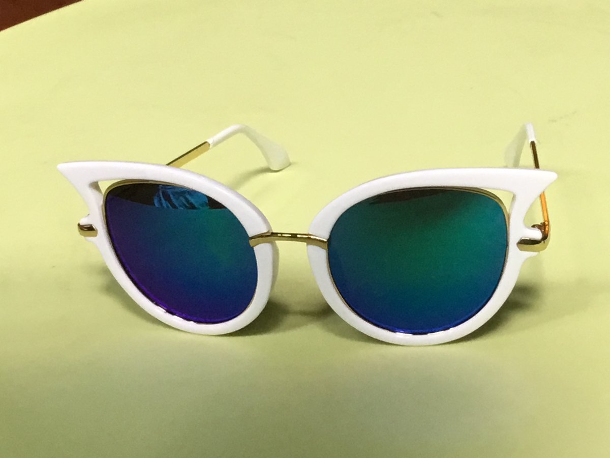 Image of Retro Glam Pointed  White Frame Cat Eye Sunglasses