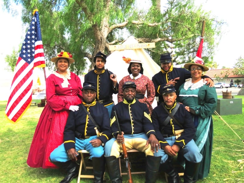 Image of Examples: Group Photos