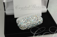 Image 2 of Range Rover Key Case in Diamonds and Pearls