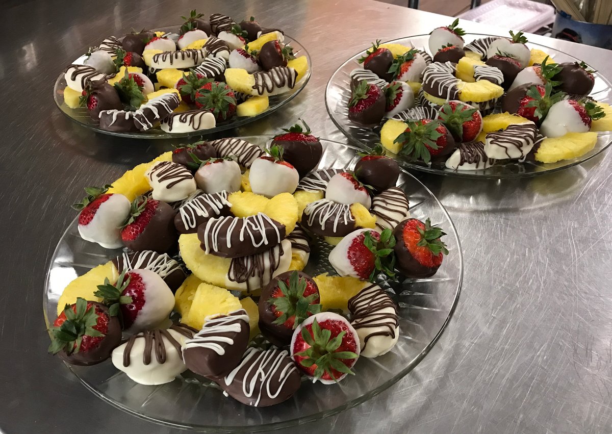 Sweet Dipped Pineapple Tray