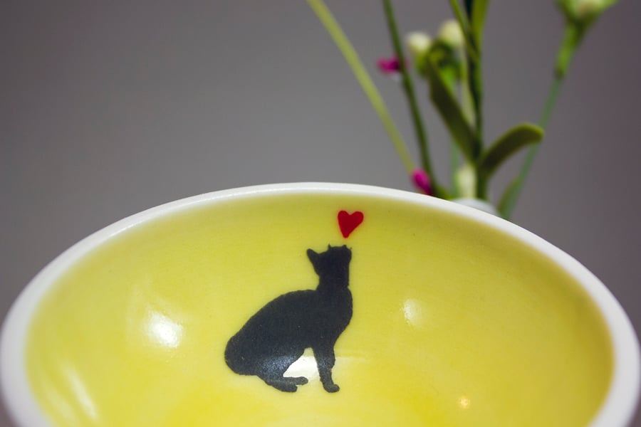 Image of Shadow Ring Bowl for Cat Lover