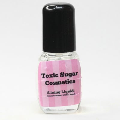 diy liquid eyeliner