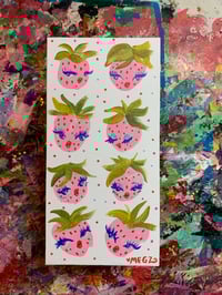 8 strawberry headz (original)