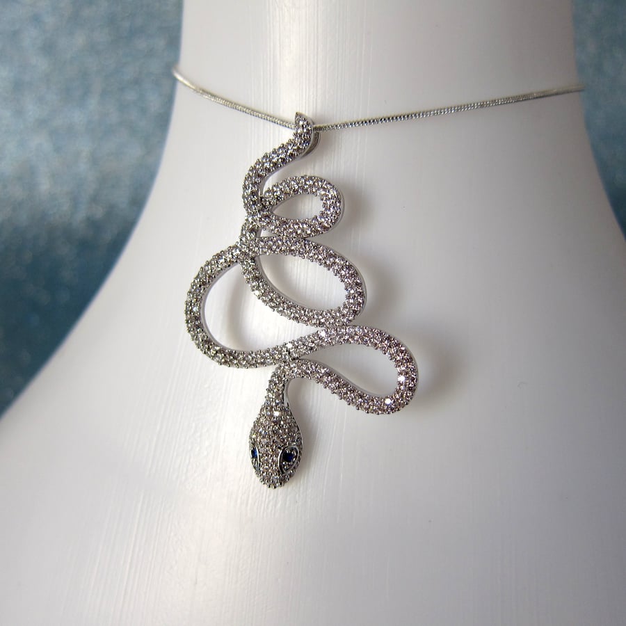Image of Xanthe Serpent necklace 