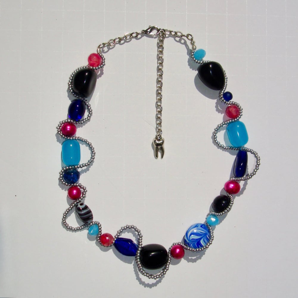 Image of BLACKXBLUEXMAGENTA 2WISTED NECKLACE