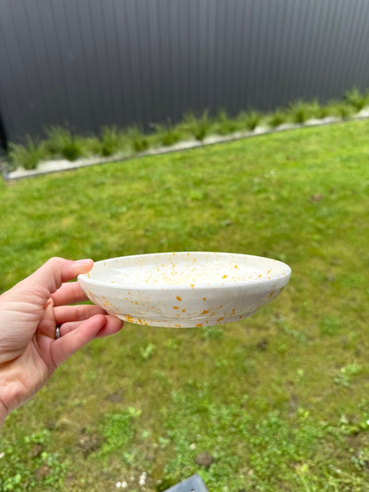 Image of 2nd: Yellow speckle bowl