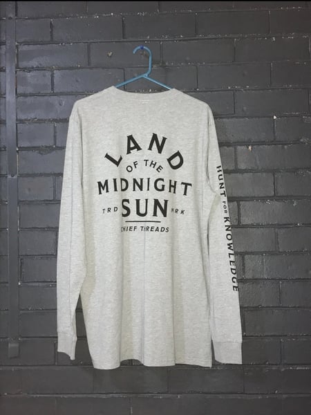 Image of Land of the Midnight Sun L/S - Grey