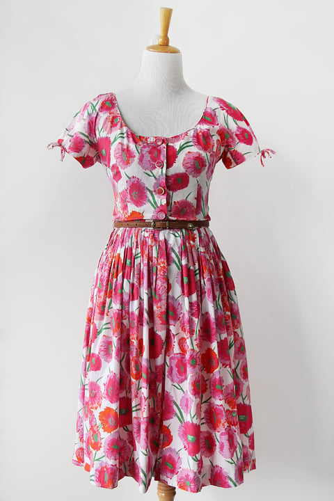 Image of SOLD 1950s In Bloom Cotton Day Dress