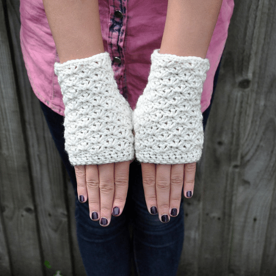 Image of PATTERN ONLY (PDF File) - Chunky fingerless mittens, accessories, fingerless gloves, winter, how to