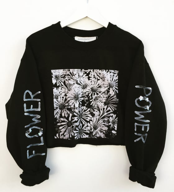 Image of MYD X ZHUU FLOWER POWER CROP SWEATSHIRT