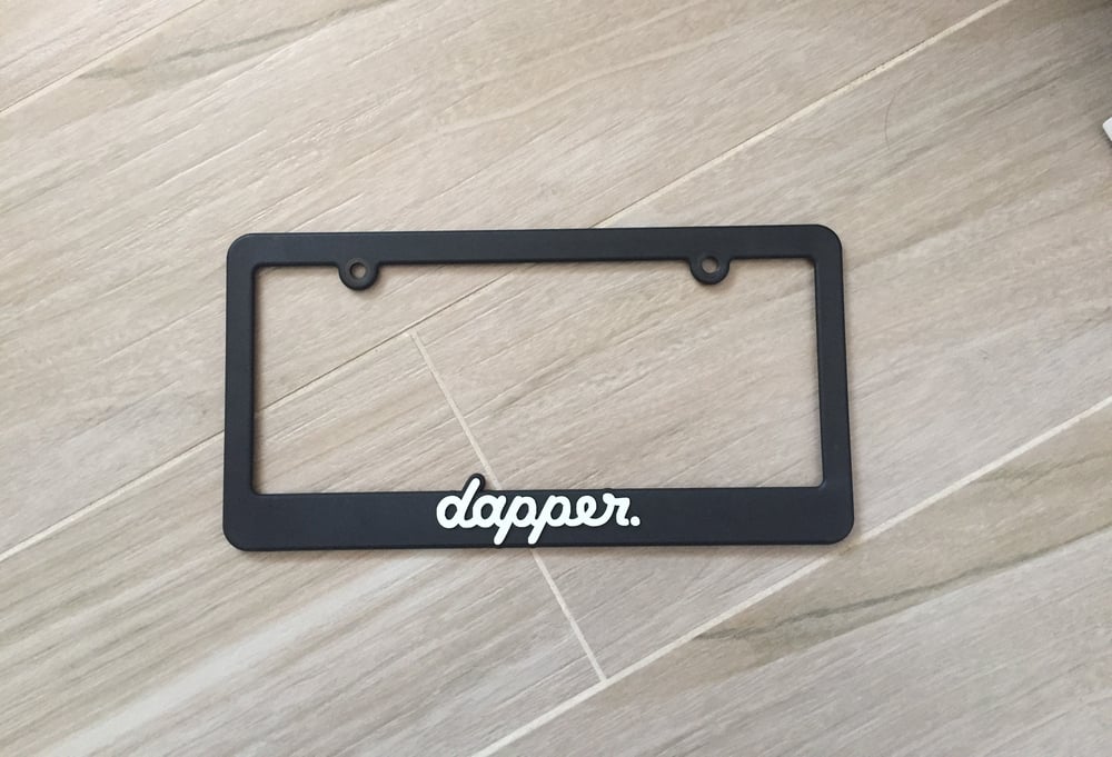 Image of (1) Dapper Plate Frame