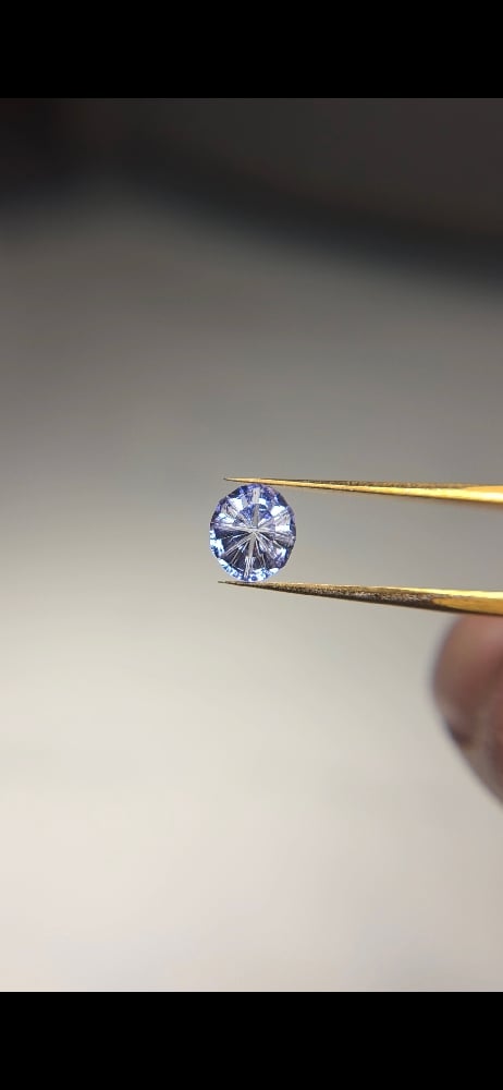 Image of Fantasy Oval Lab Sapphire 