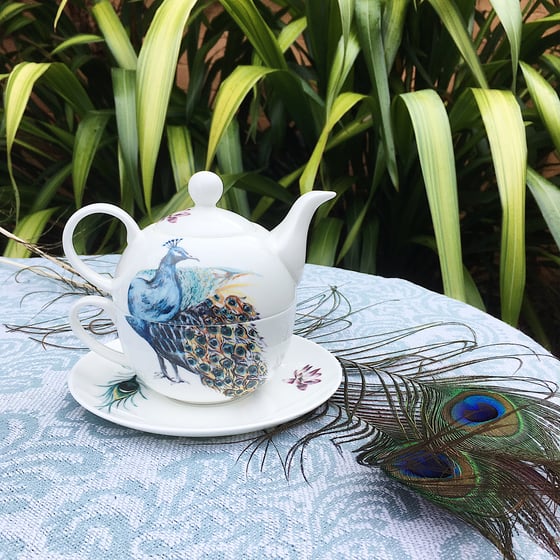 Image of Illustrated Peacock Tea For One