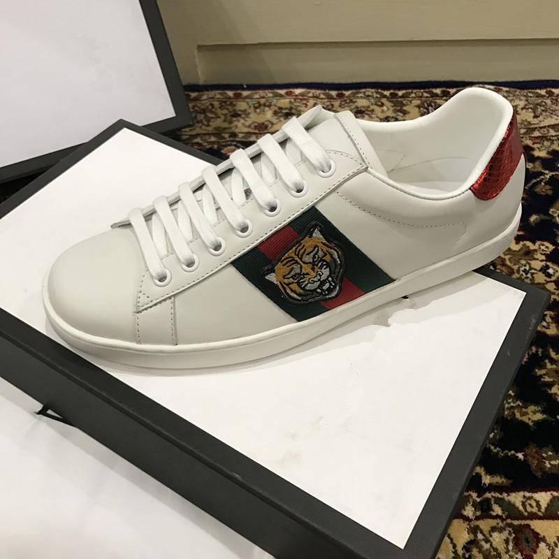 Image of GUCCI TIGRE SNEAKERS BIANCHE