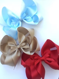 Image 1 of Large boutique bows